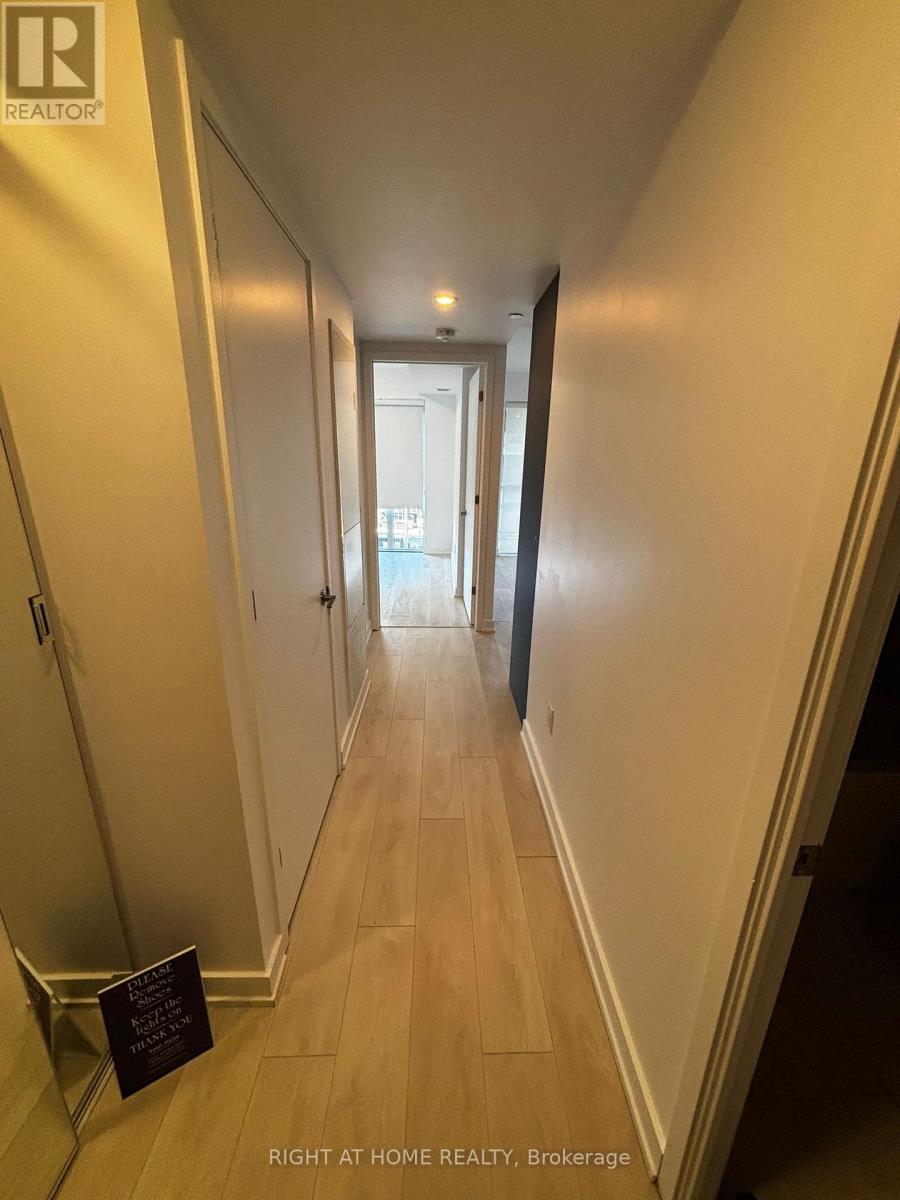 1311 - 8 Tippett Road, Toronto, Ontario  M3H 0E7 - Photo 10 - C12988388