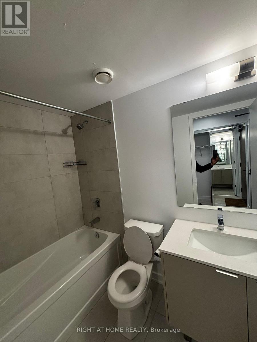 1311 - 8 Tippett Road, Toronto, Ontario  M3H 0E7 - Photo 15 - C12988388