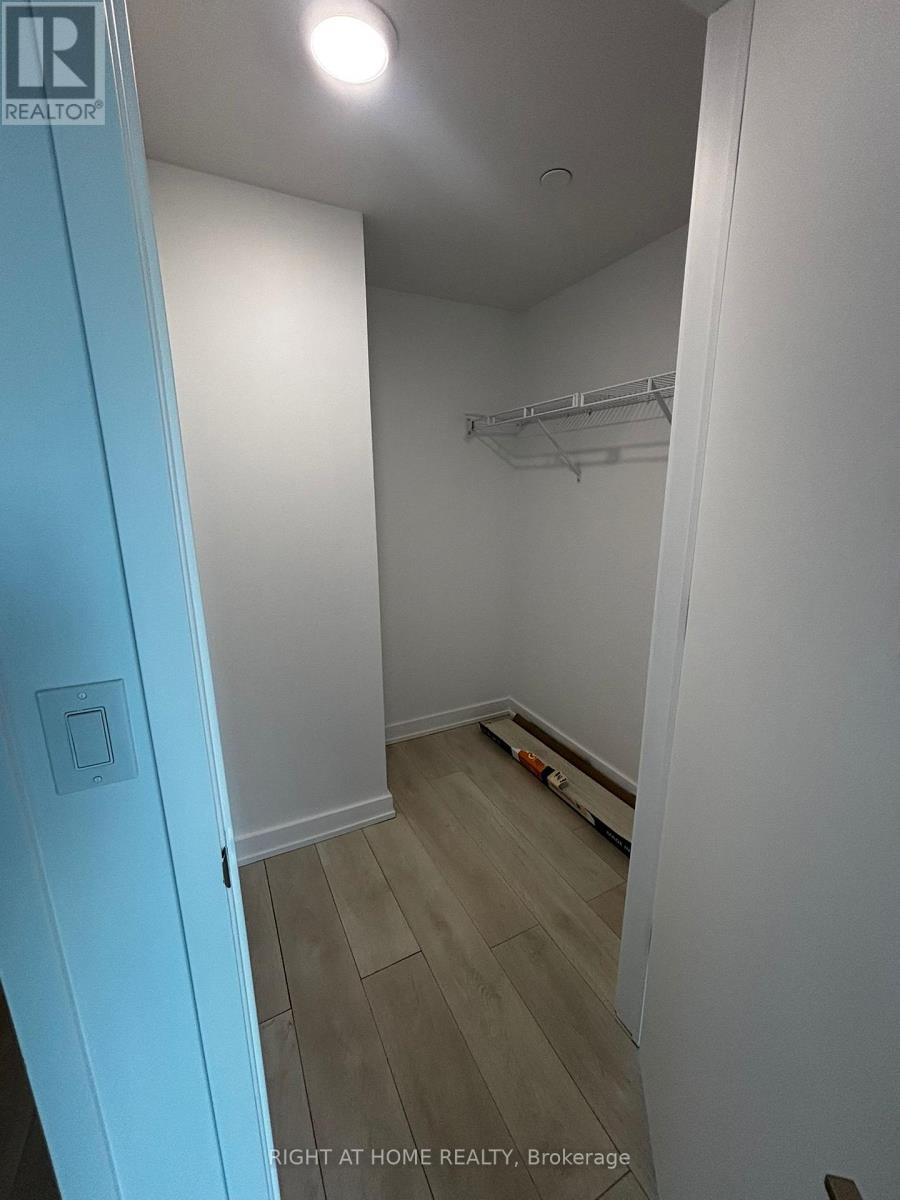 1311 - 8 Tippett Road, Toronto, Ontario  M3H 0E7 - Photo 13 - C12988388