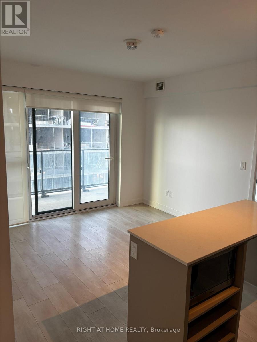 1311 - 8 Tippett Road, Toronto, Ontario  M3H 0E7 - Photo 5 - C12988388