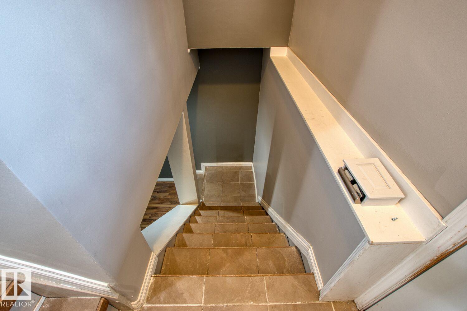 8916 148 St Nw, Edmonton, Alberta  T5R 1A1 - Photo 13 - E4481986