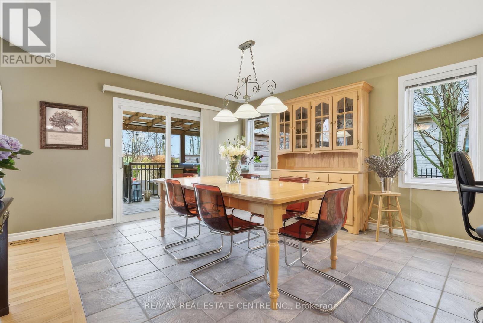 38 Rhine Meadow Road, Woolwich, Ontario  N0B 2M1 - Photo 14 - X12988746