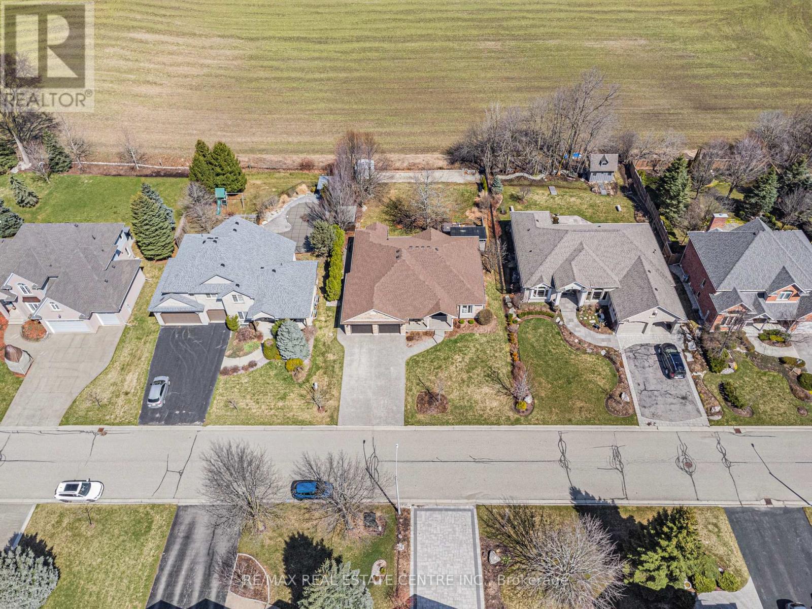 38 Rhine Meadow Road, Woolwich, Ontario  N0B 2M1 - Photo 49 - X12988746