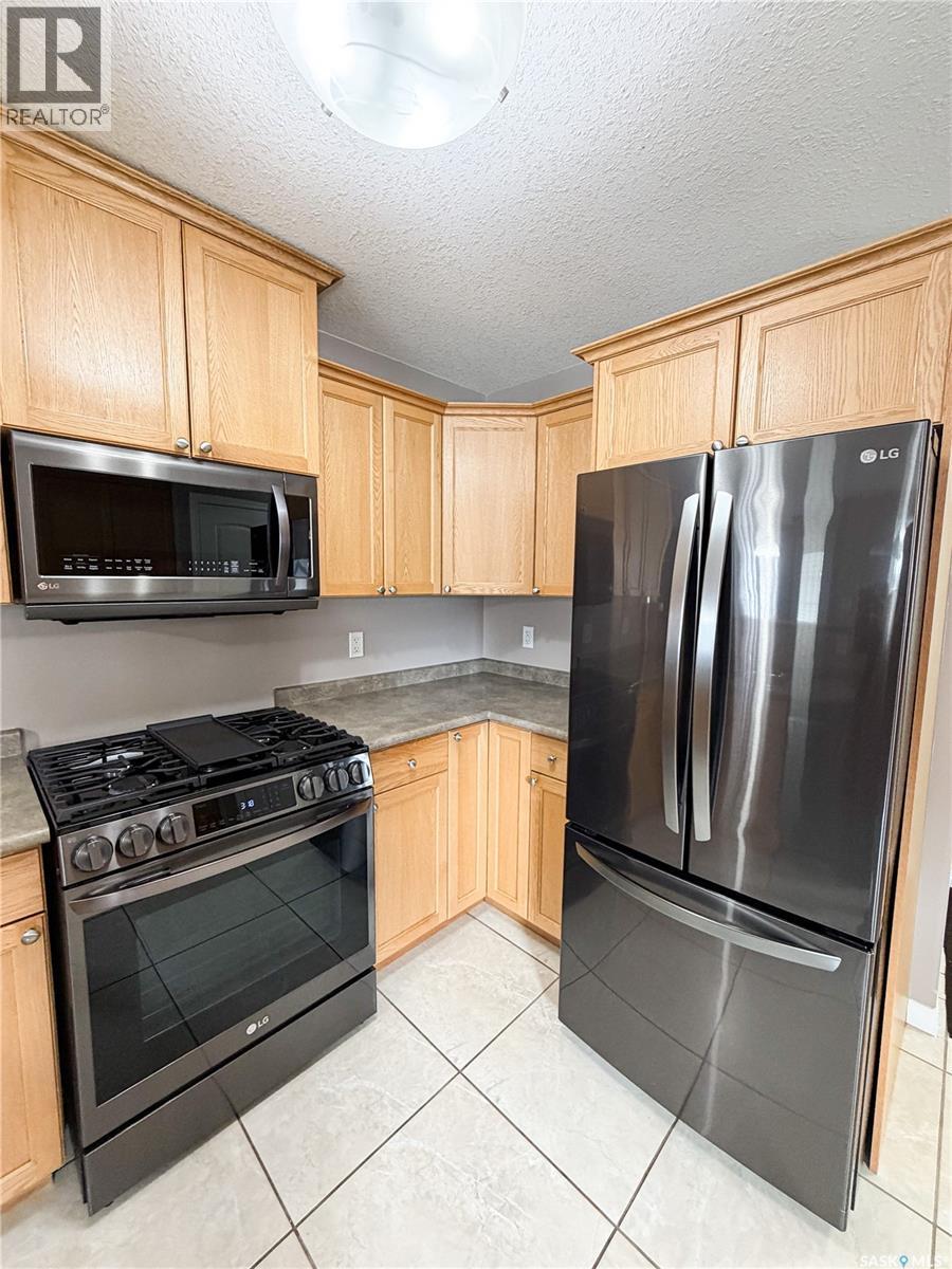 7 Fairway Court, Meadow Lake, Saskatchewan  S9X 1Z9 - Photo 5 - SK022032