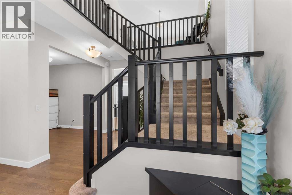 282 Mountainview Drive, Okotoks, Alberta T1S 0N1 - Photo 3 - A2292471