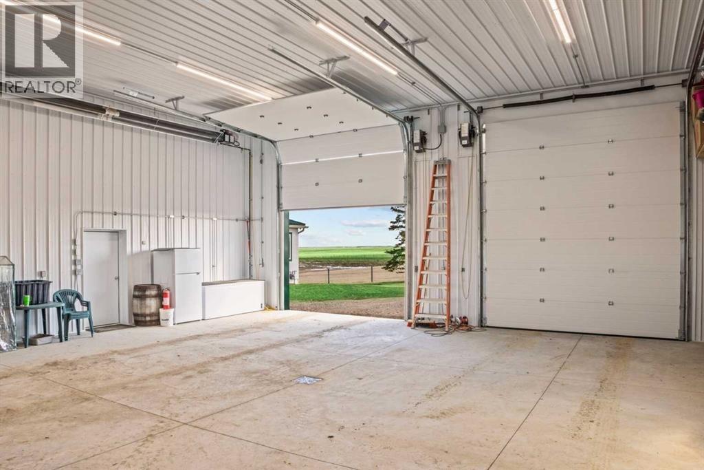 271008 529 Highway, Rural Willow Creek No. 26, Alberta  T0L 1R0 - Photo 2 - A2297805