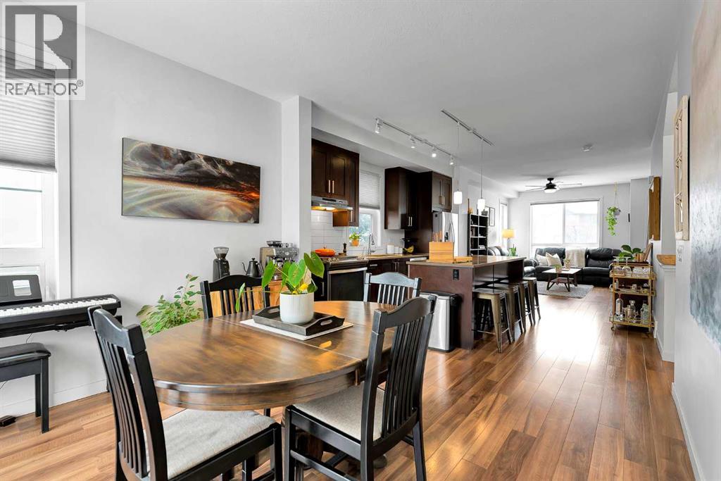 898 Sherwood Boulevard Nw, Calgary, Alberta  T3R 0V3 - Photo 6 - A2300559