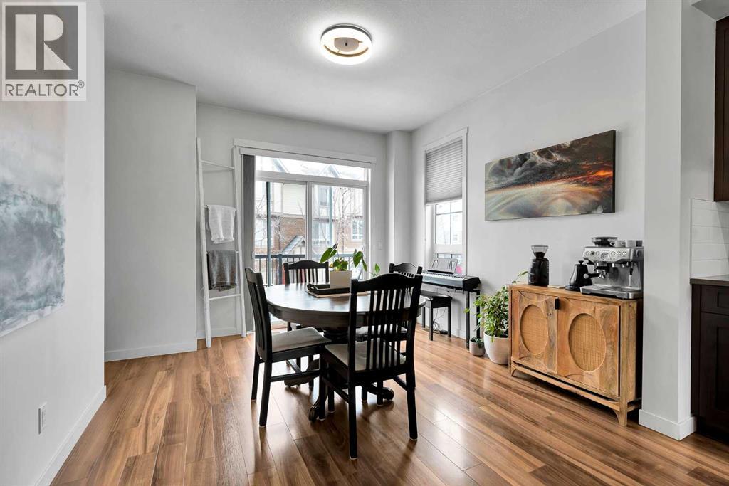 898 Sherwood Boulevard Nw, Calgary, Alberta  T3R 0V3 - Photo 7 - A2300559