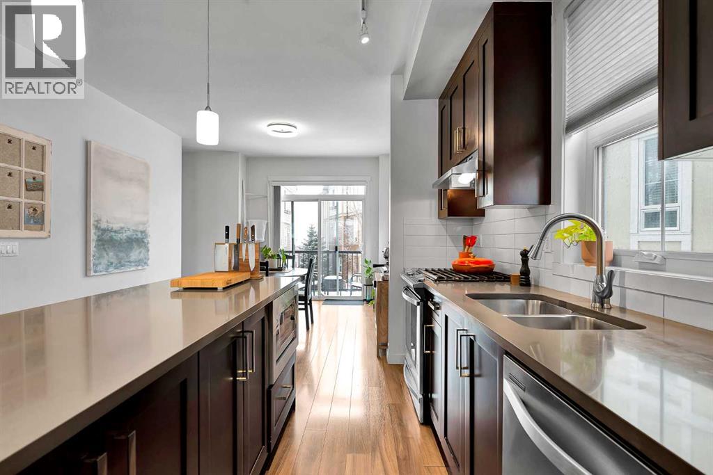 898 Sherwood Boulevard Nw, Calgary, Alberta  T3R 0V3 - Photo 4 - A2300559