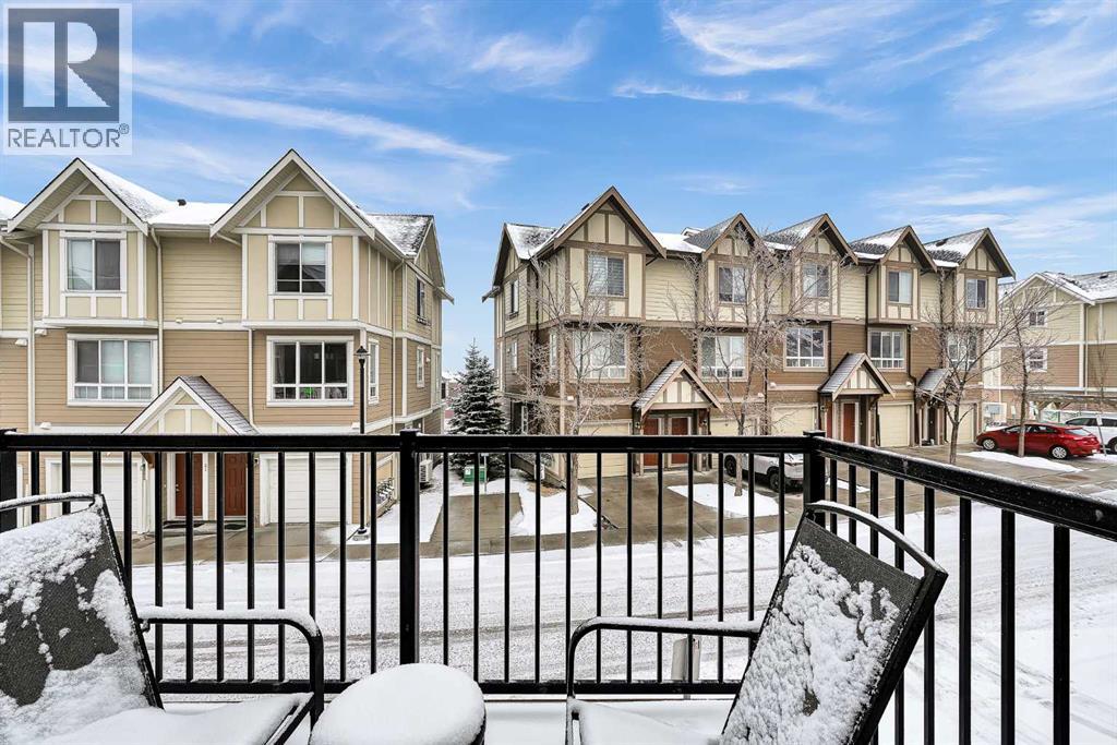 898 Sherwood Boulevard Nw, Calgary, Alberta  T3R 0V3 - Photo 8 - A2300559