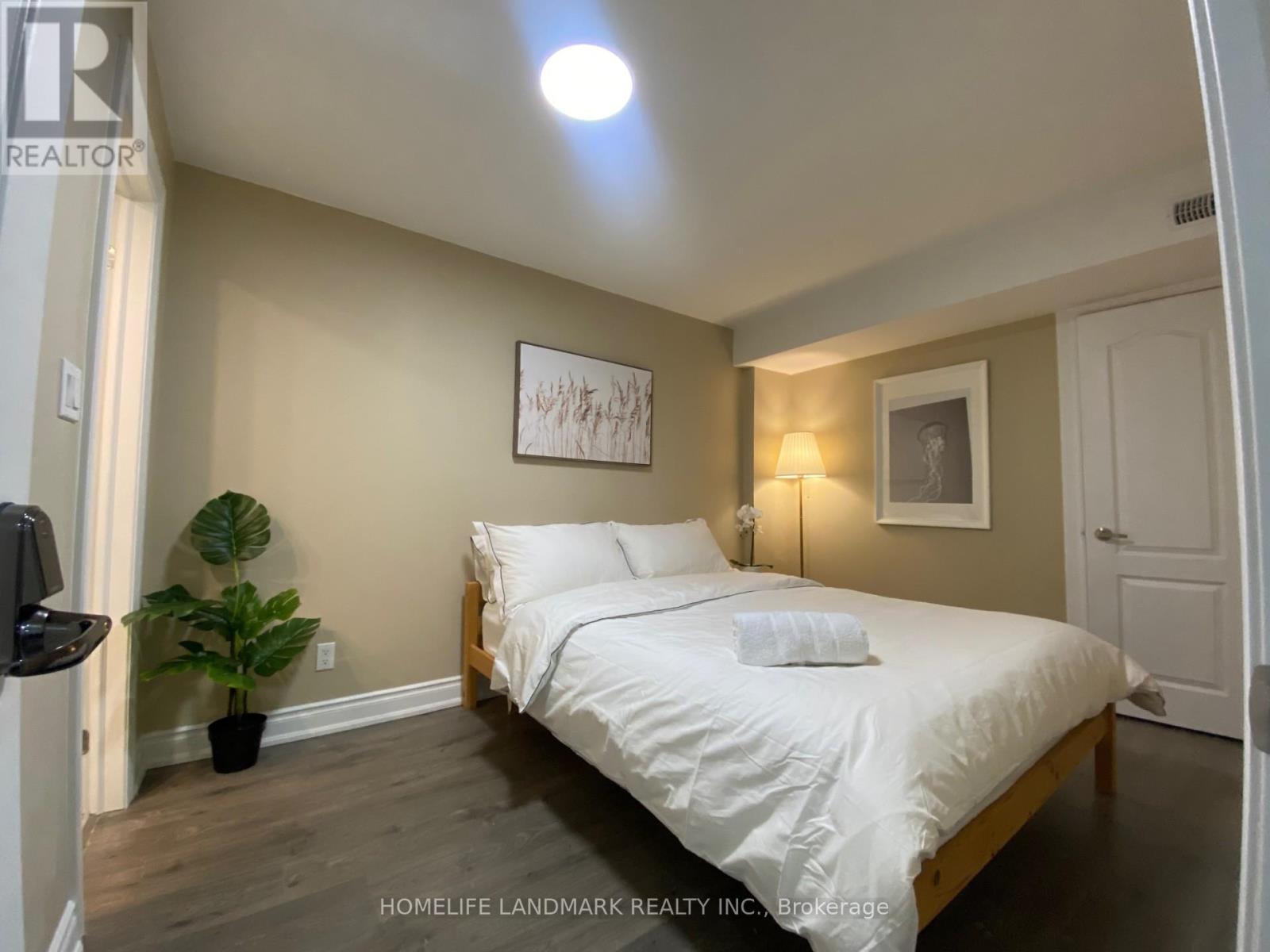 489 Caboto Trail, Markham, Ontario  L3R 2R8 - Photo 5 - N12988752