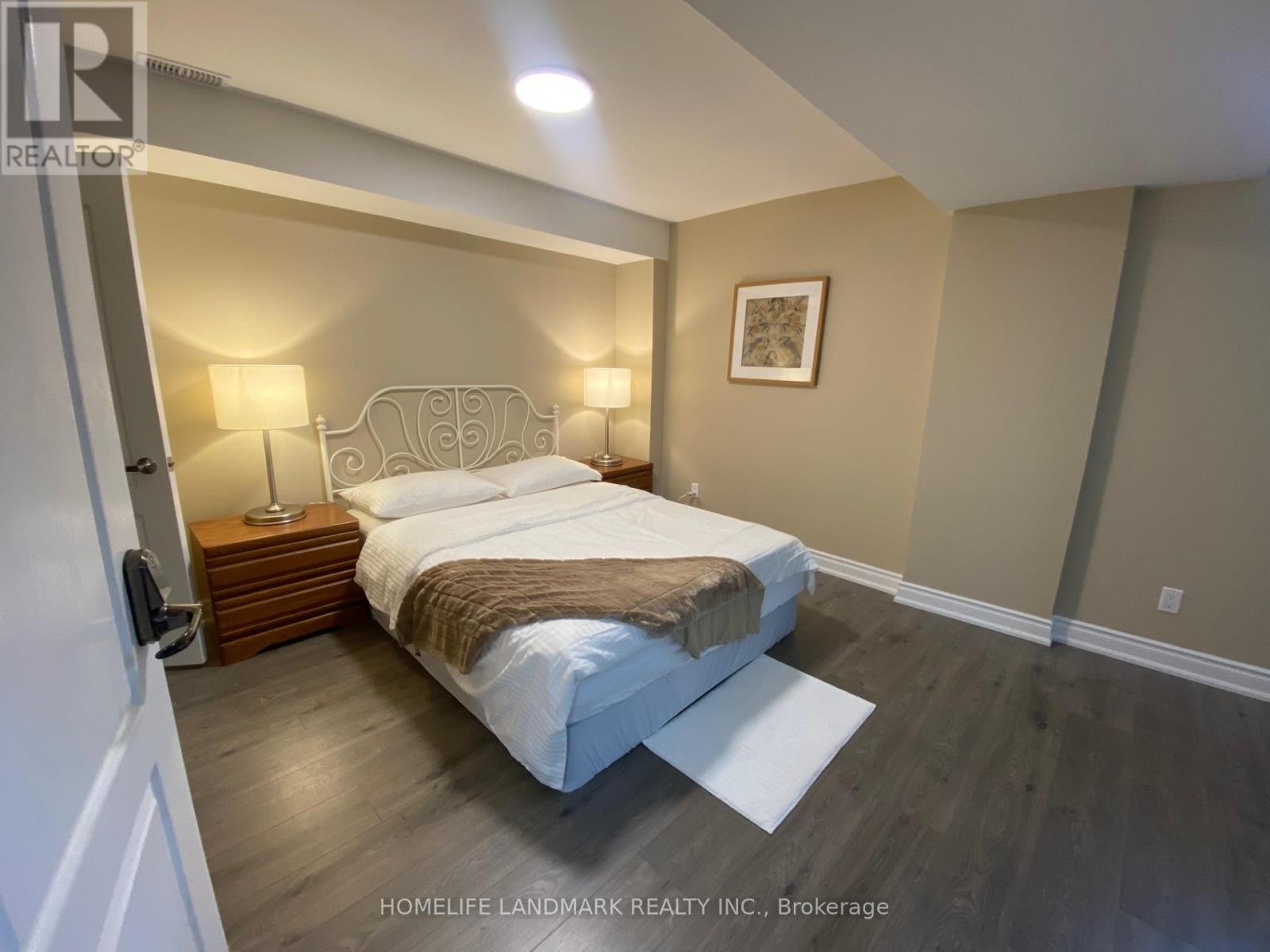 489 Caboto Trail, Markham, Ontario  L3R 2R8 - Photo 6 - N12988752