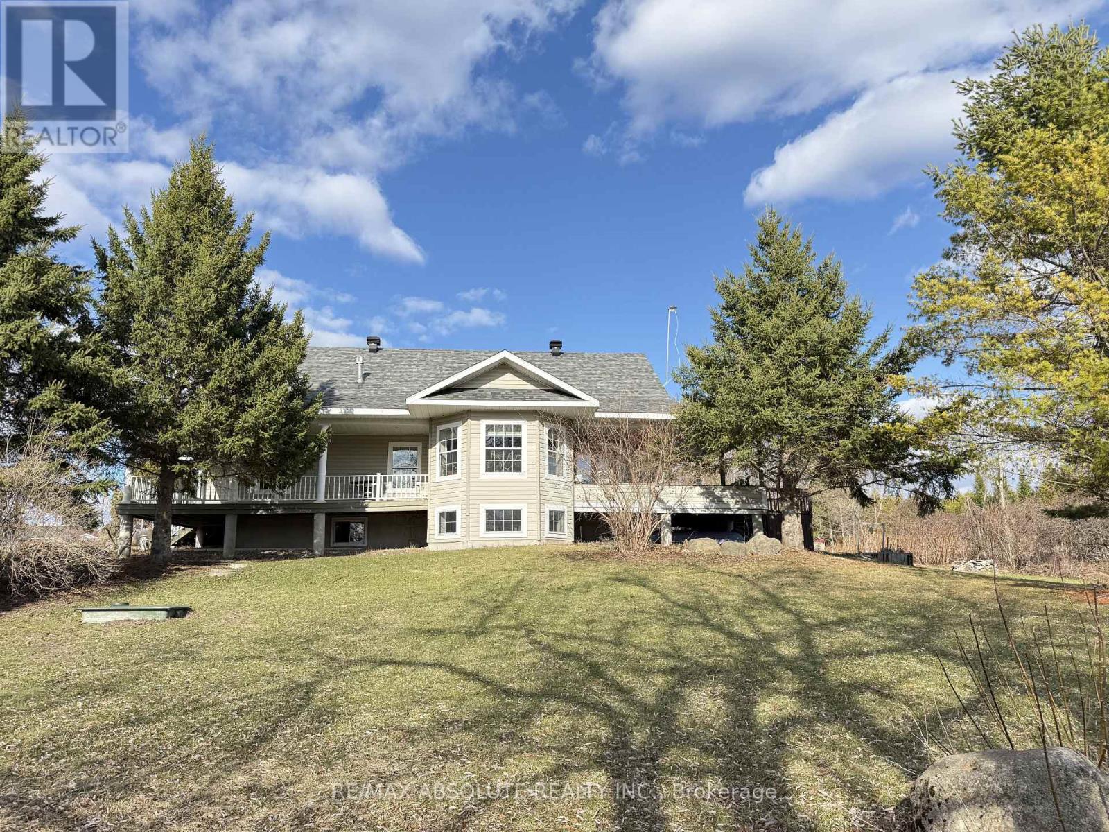 20306 Lochiel Street W, North Glengarry, Ontario  K0C 1A0 - Photo 37 - X12647124