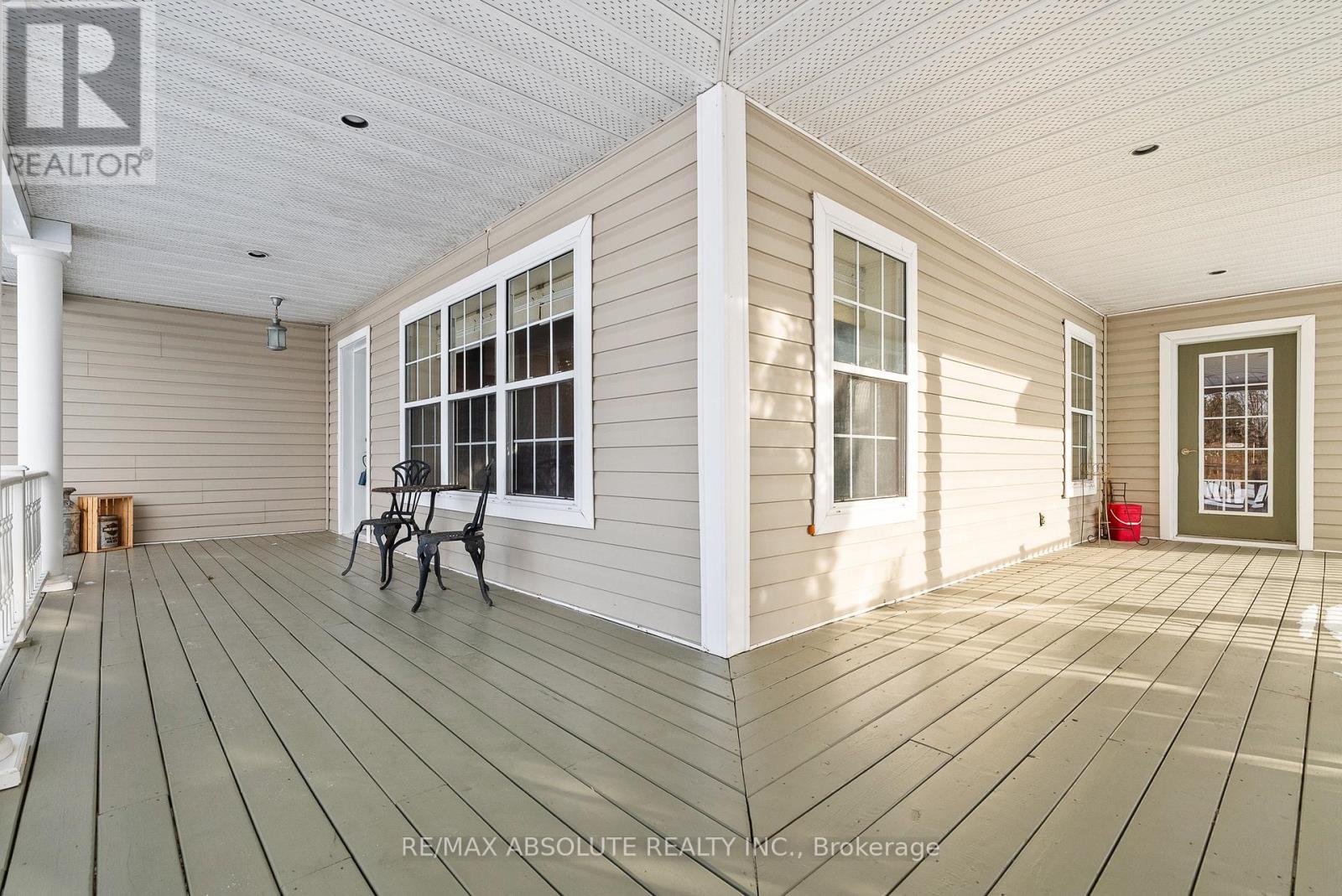 20306 Lochiel Street W, North Glengarry, Ontario  K0C 1A0 - Photo 39 - X12647124