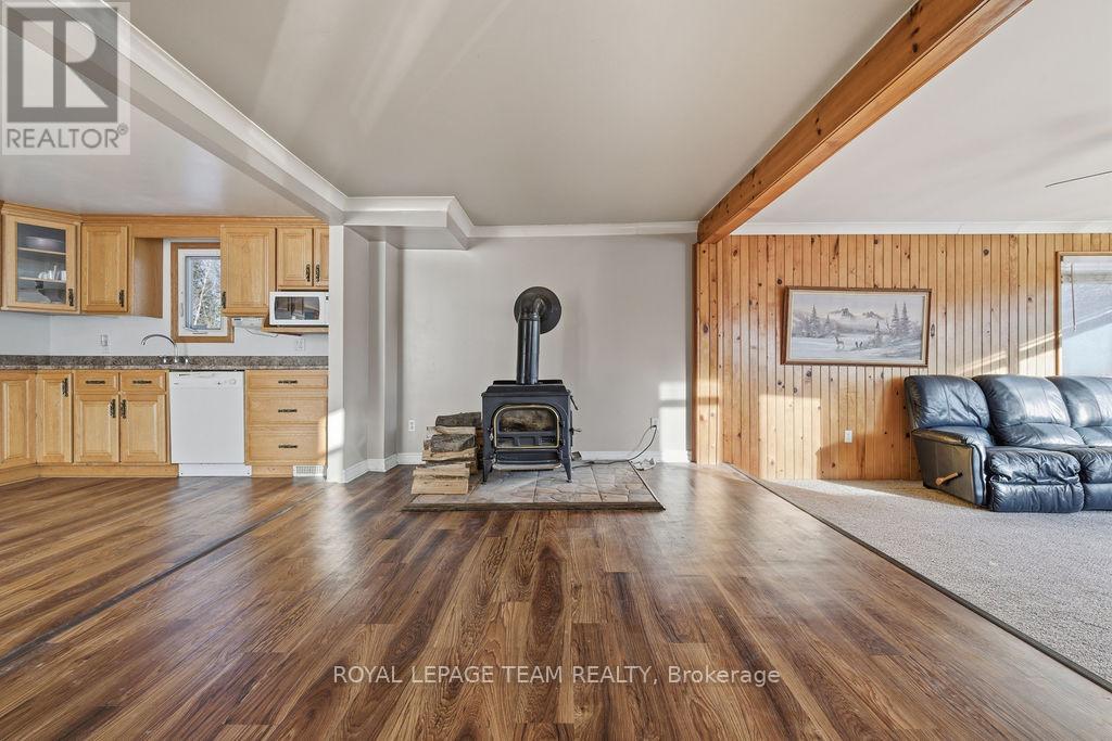 1150 Constant Lake Road, Bonnechere Valley, Ontario  K0J 1T0 - Photo 31 - X12988766