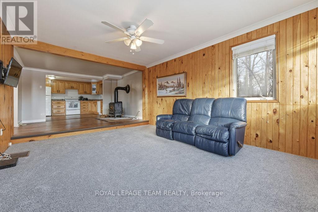1150 Constant Lake Road, Bonnechere Valley, Ontario  K0J 1T0 - Photo 35 - X12988766