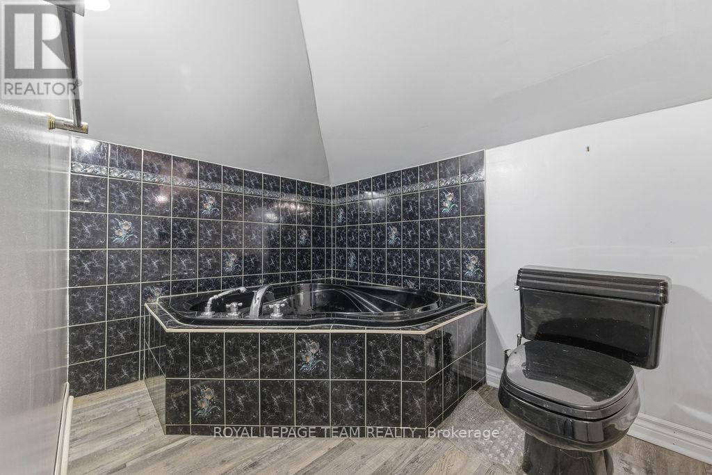 1150 Constant Lake Road, Bonnechere Valley, Ontario  K0J 1T0 - Photo 39 - X12988766