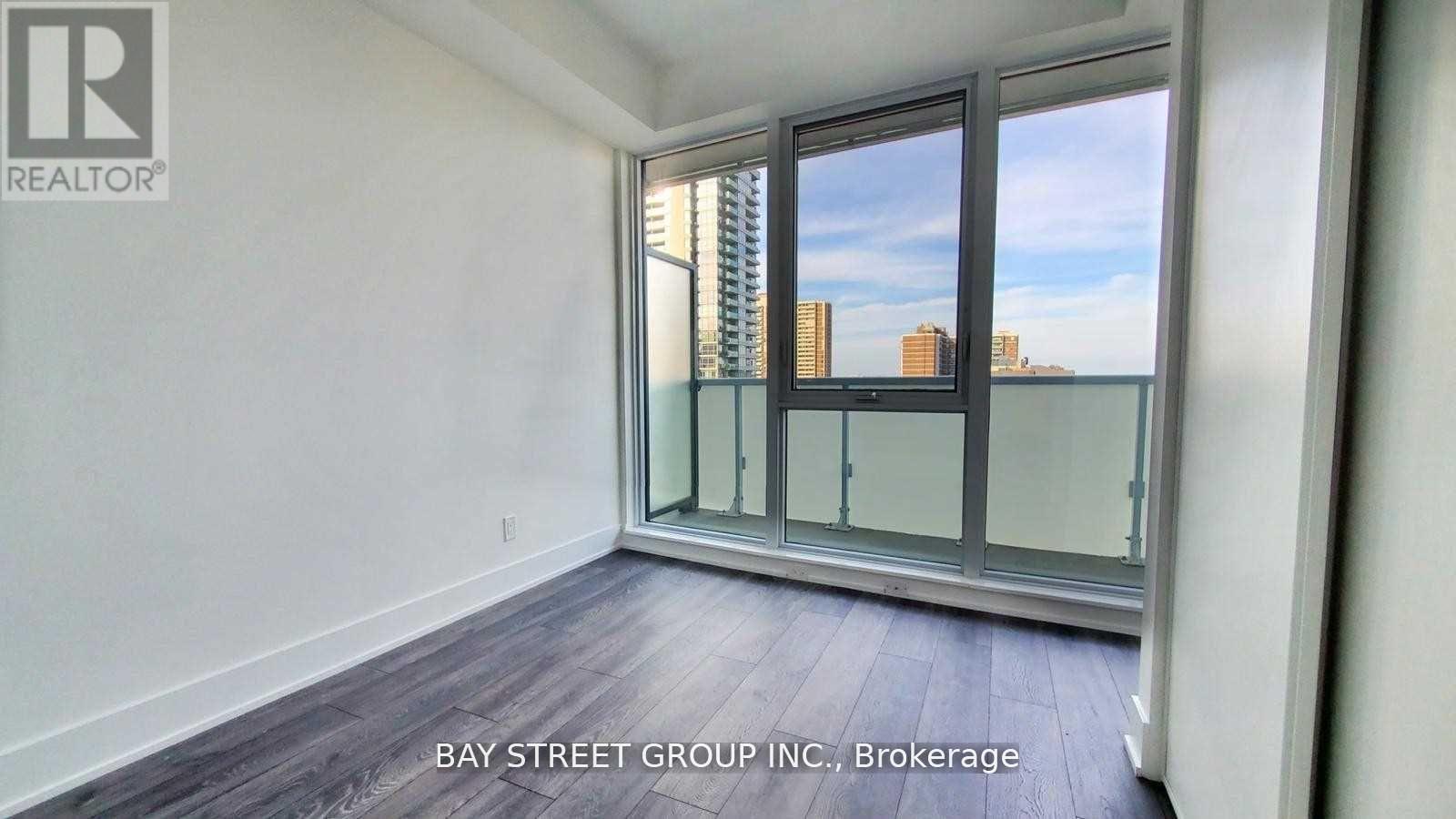 1410 - 403 Church Street, Toronto, Ontario  M4Y 0C9 - Photo 7 - C12988770