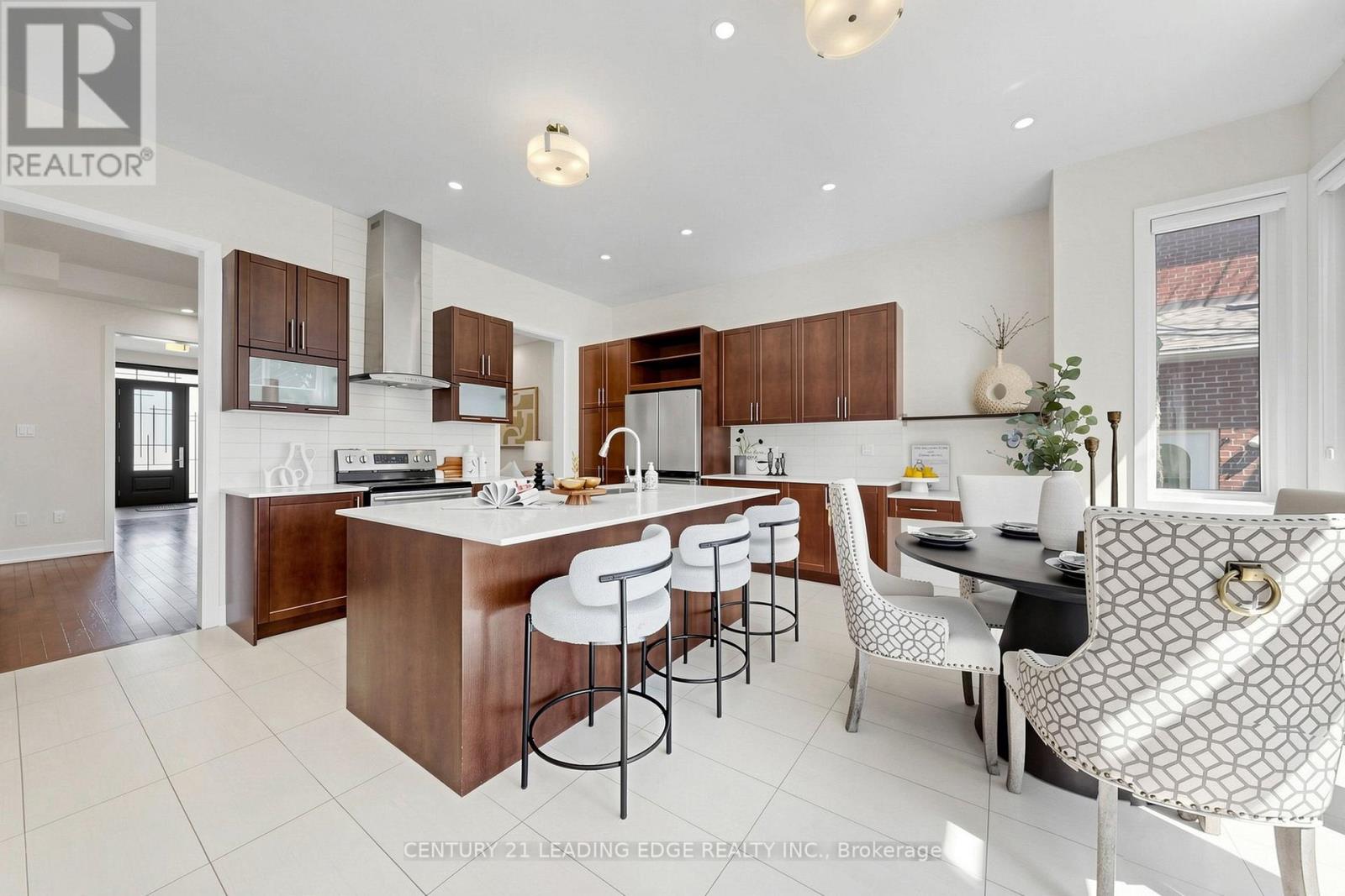 27 Poplar Drive, Richmond Hill, Ontario L4E 2Y4 - Photo 18 - N12977244