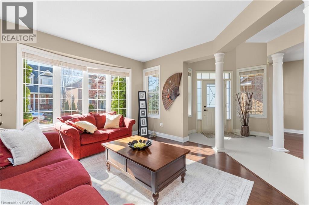 2295 Glazebrook Circle, Oakville, Ontario  L6M 5B5 - Photo 7 - 40815726