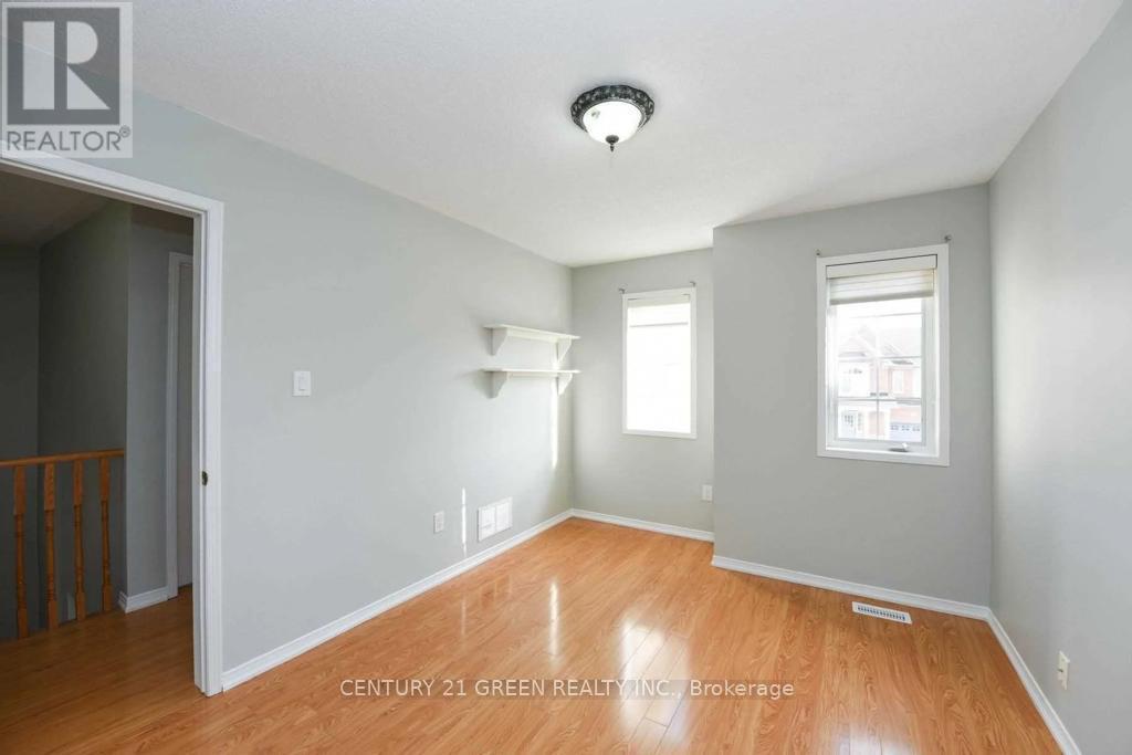 11 Penbridge Circle, Brampton, Ontario L7A 2P8 - Photo 24 - W12988762