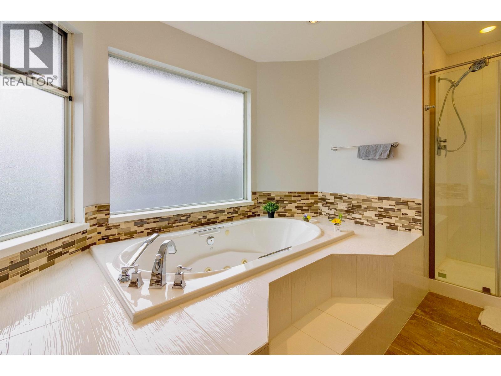 921 Citadel Drive, Port Coquitlam, British Columbia V3C 5J2 - Photo 22 - R3092532