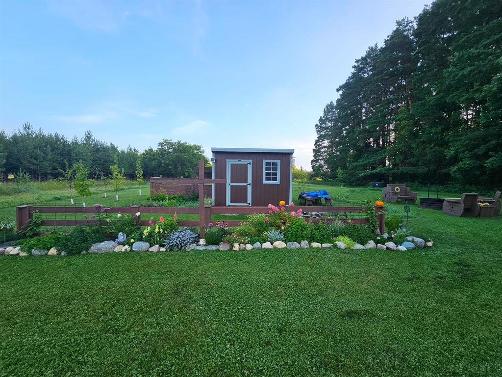 81027 Morden Sprague Road, Sprague, Manitoba  R0A 1Z0 - Photo 1 - 202603509