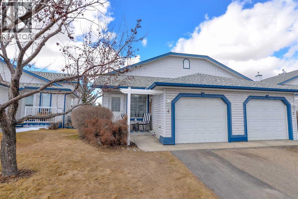 4, 33 Stonegate Drive Nw, Airdrie, Alberta  T4B 2V9 - Photo 3 - A2300987