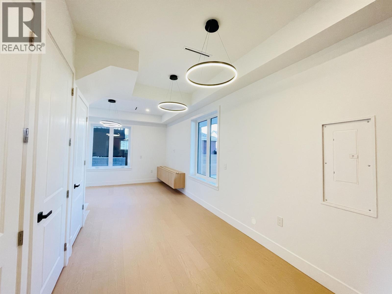 2450 Harrison Drive, Vancouver, British Columbia  V5P 2P8 - Photo 3 - R3104357