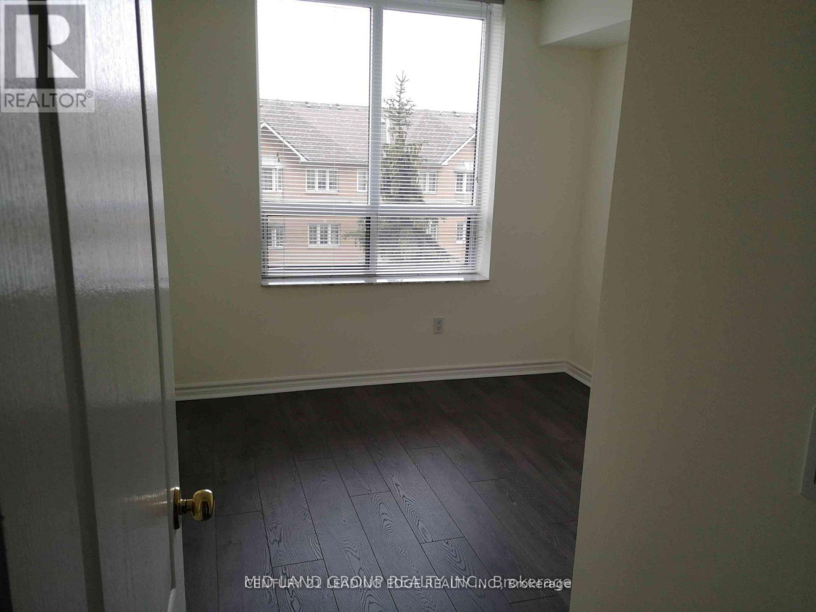 501 - 18 Sommerset Way, Toronto, Ontario  M2N 6X5 - Photo 2 - C12988778