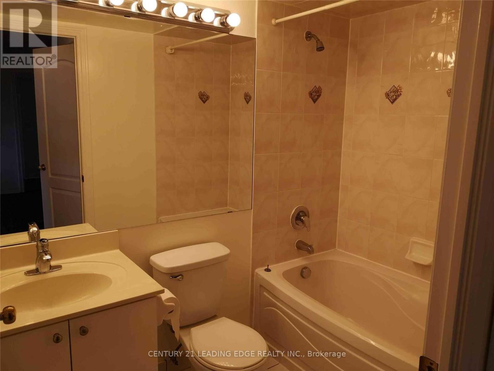 501 - 18 Sommerset Way, Toronto, Ontario  M2N 6X5 - Photo 6 - C12988778