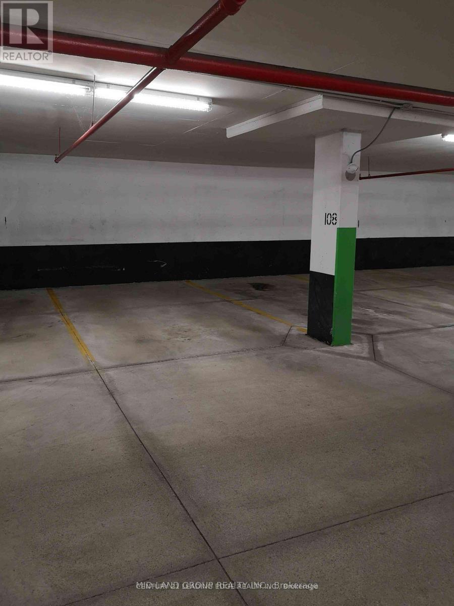 501 - 18 Sommerset Way, Toronto, Ontario  M2N 6X5 - Photo 8 - C12988778