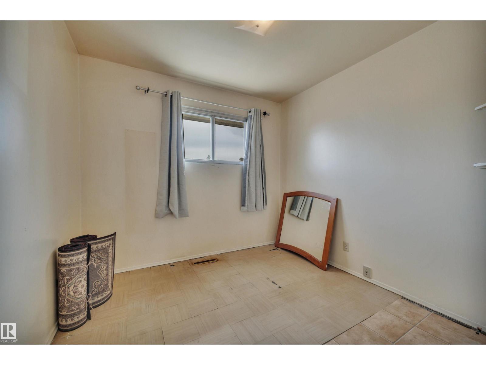 Unknown Address, ,    - Photo 22 - E4481992