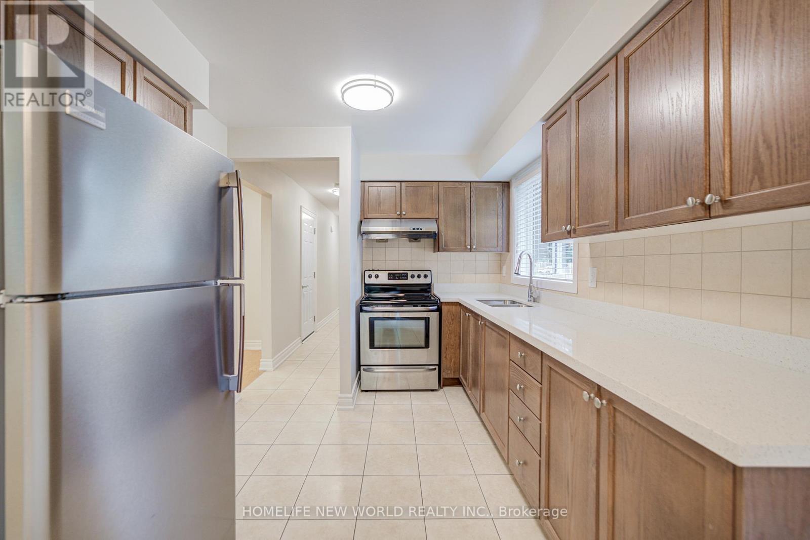 29 New Havens Way, Markham, Ontario  L3T 5G1 - Photo 13 - N12988774