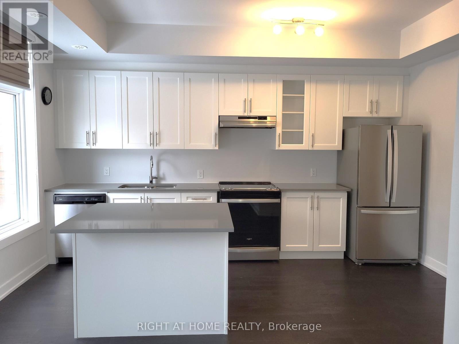 232 - 9580 Islington Avenue, Vaughan, Ontario  L4L 1A7 - Photo 5 - N12988788