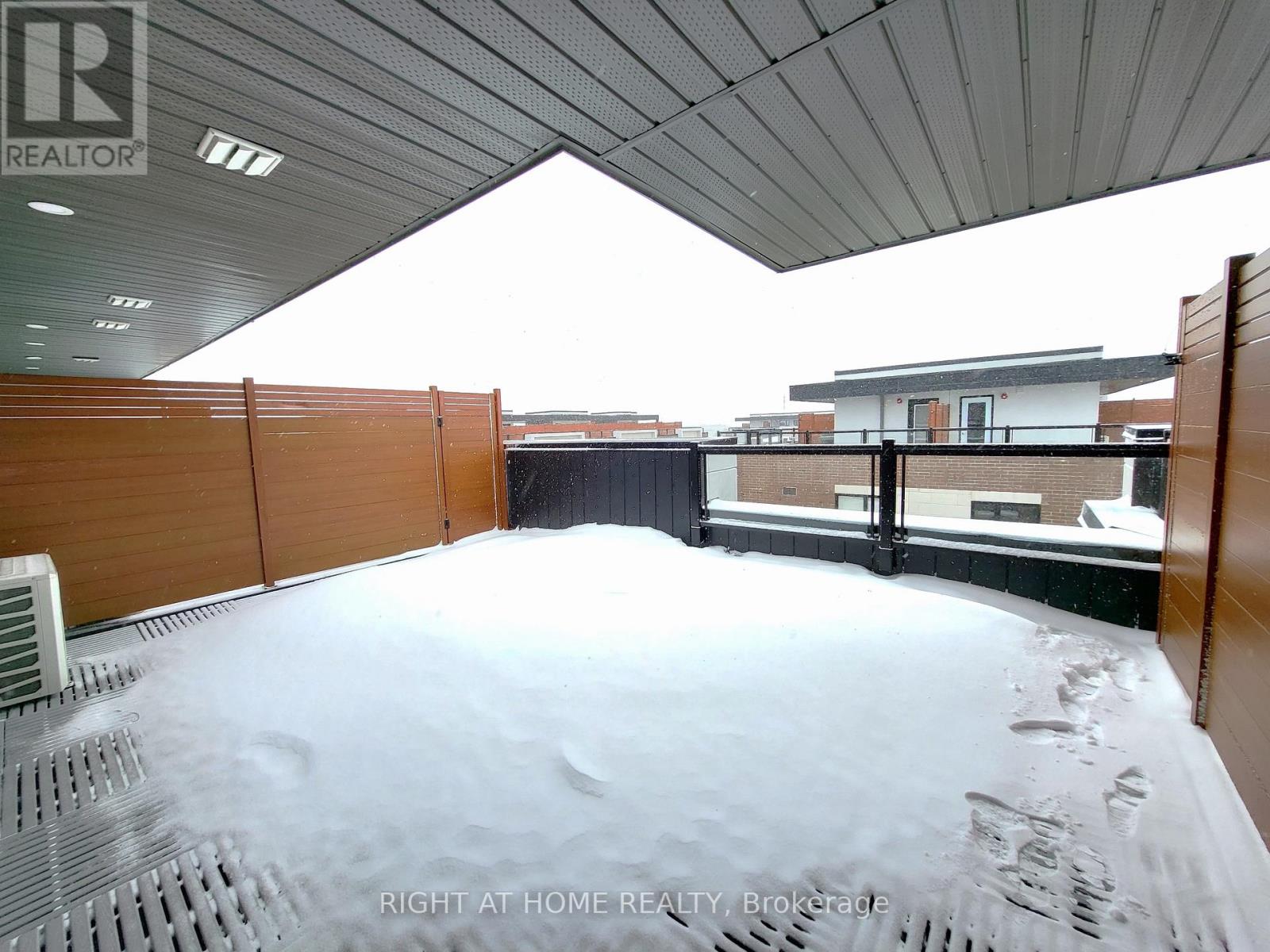 232 - 9580 Islington Avenue, Vaughan, Ontario  L4L 1A7 - Photo 6 - N12988788