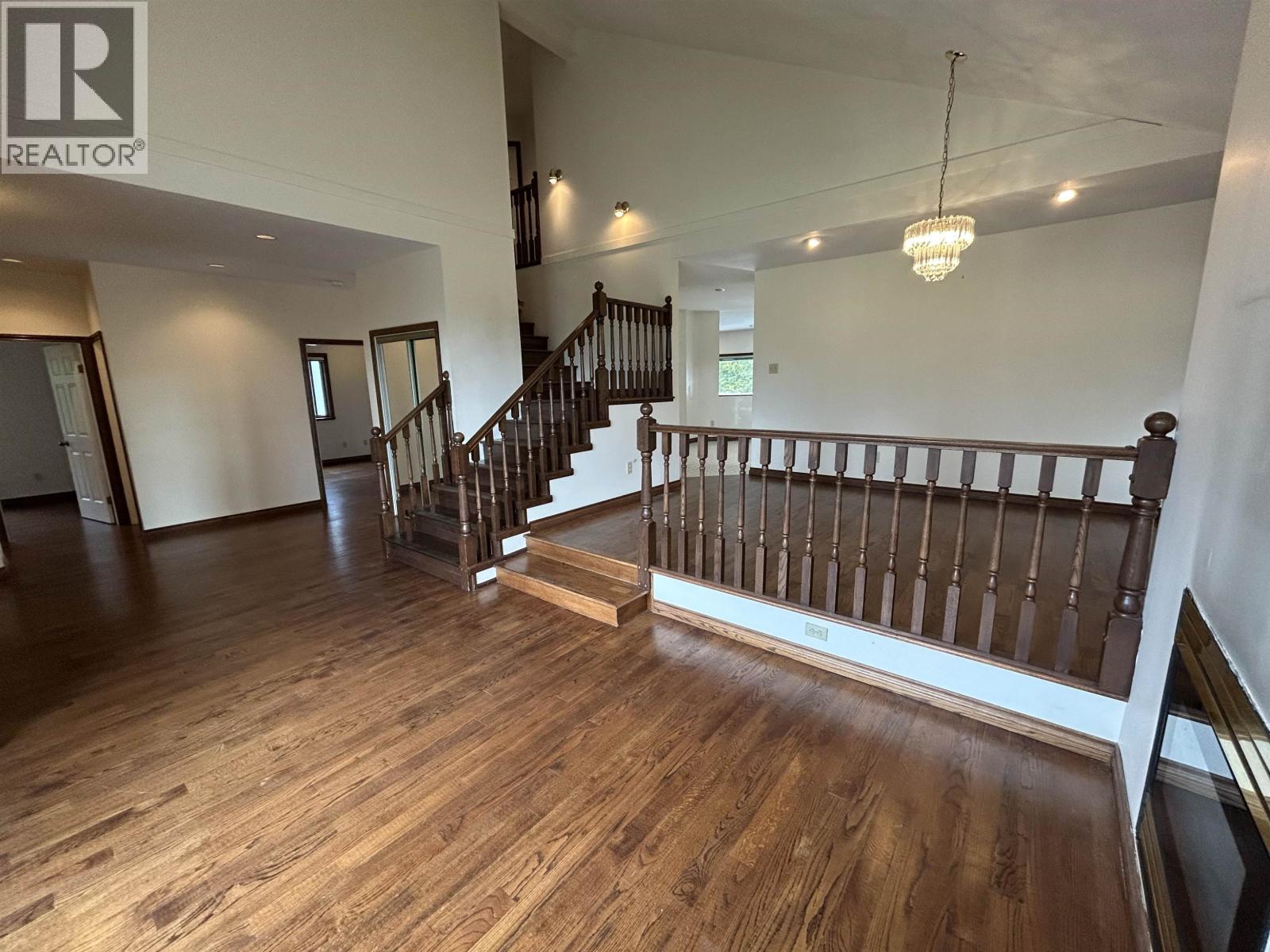 7943 Rosewood Street, Burnaby, British Columbia  V5E 2H4 - Photo 5 - R3072577