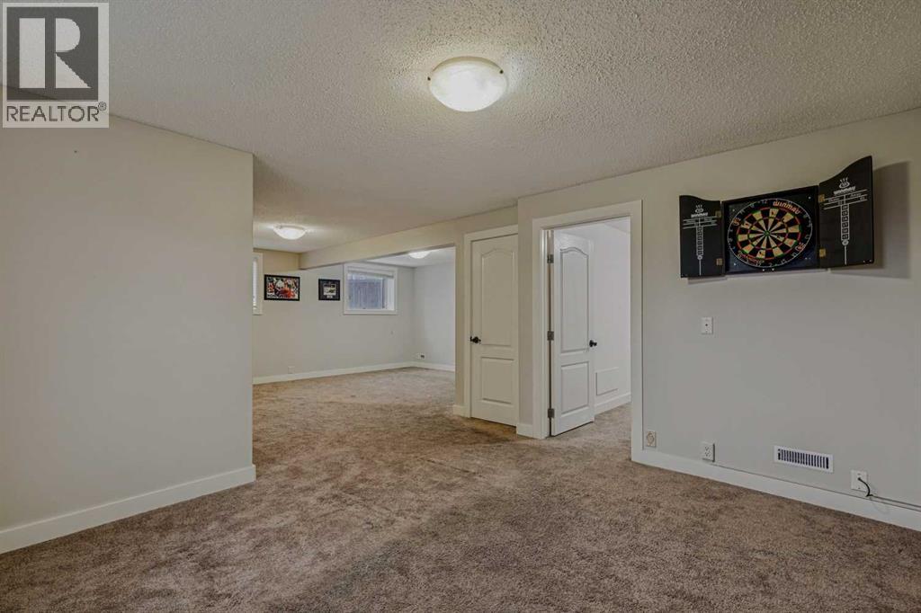 286 Mountain Park Drive Se, Calgary, Alberta  T2Z 2L3 - Photo 39 - A2300105