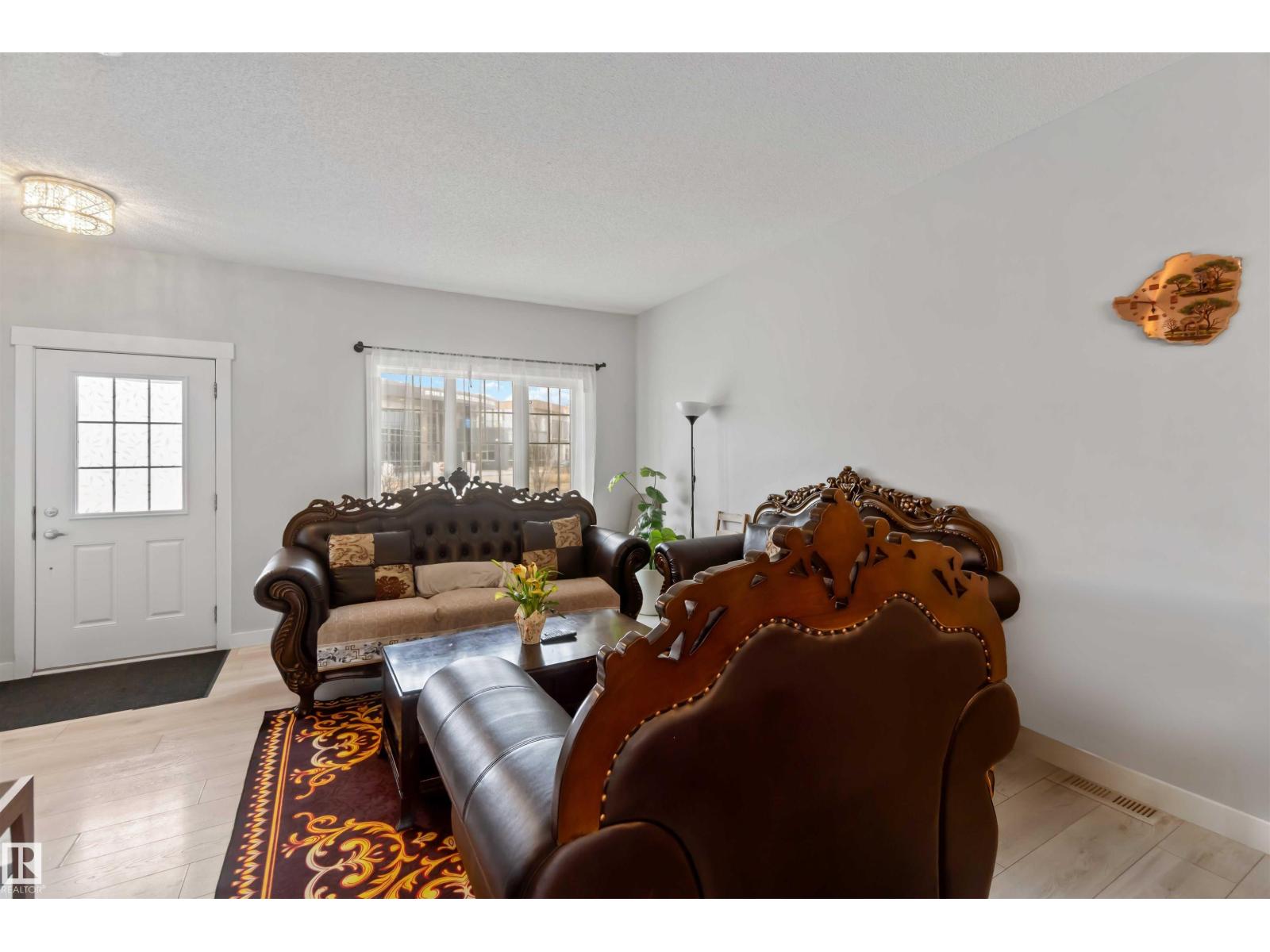 2725 Orchards Rd SW, Edmonton, Alberta  T6X 2M9 - Photo 3 - E4481778