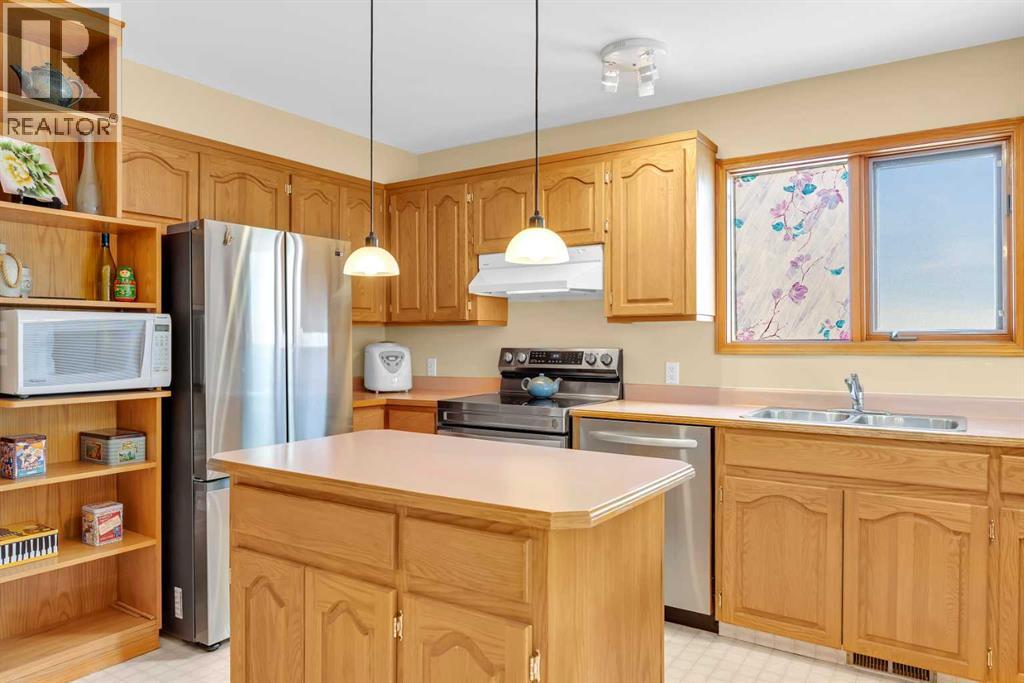 527 25 Avenue Ne, Calgary, Alberta  T2E 1Y6 - Photo 17 - A2299491