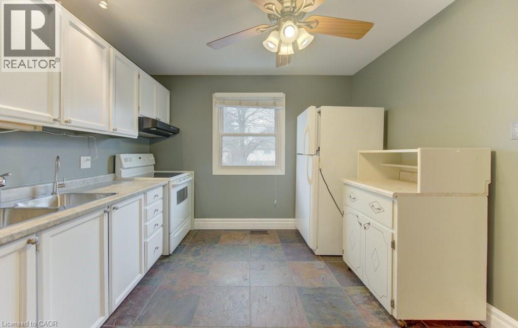 92 Mcdougall Road Unit# A, Waterloo, Ontario  N2L 5C5 - Photo 10 - 40807577