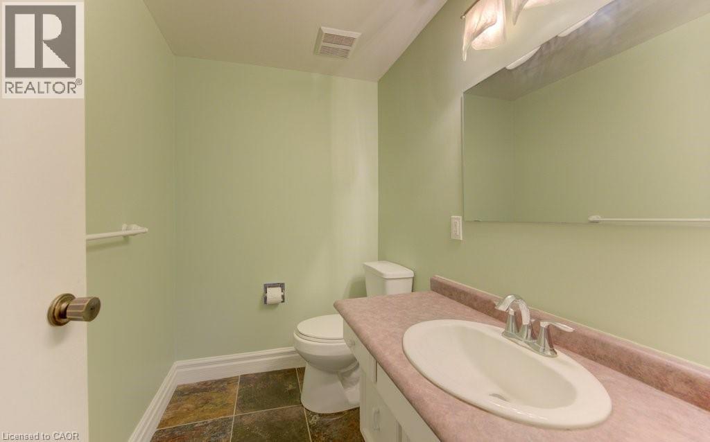 92 Mcdougall Road Unit# A, Waterloo, Ontario  N2L 5C5 - Photo 27 - 40807577