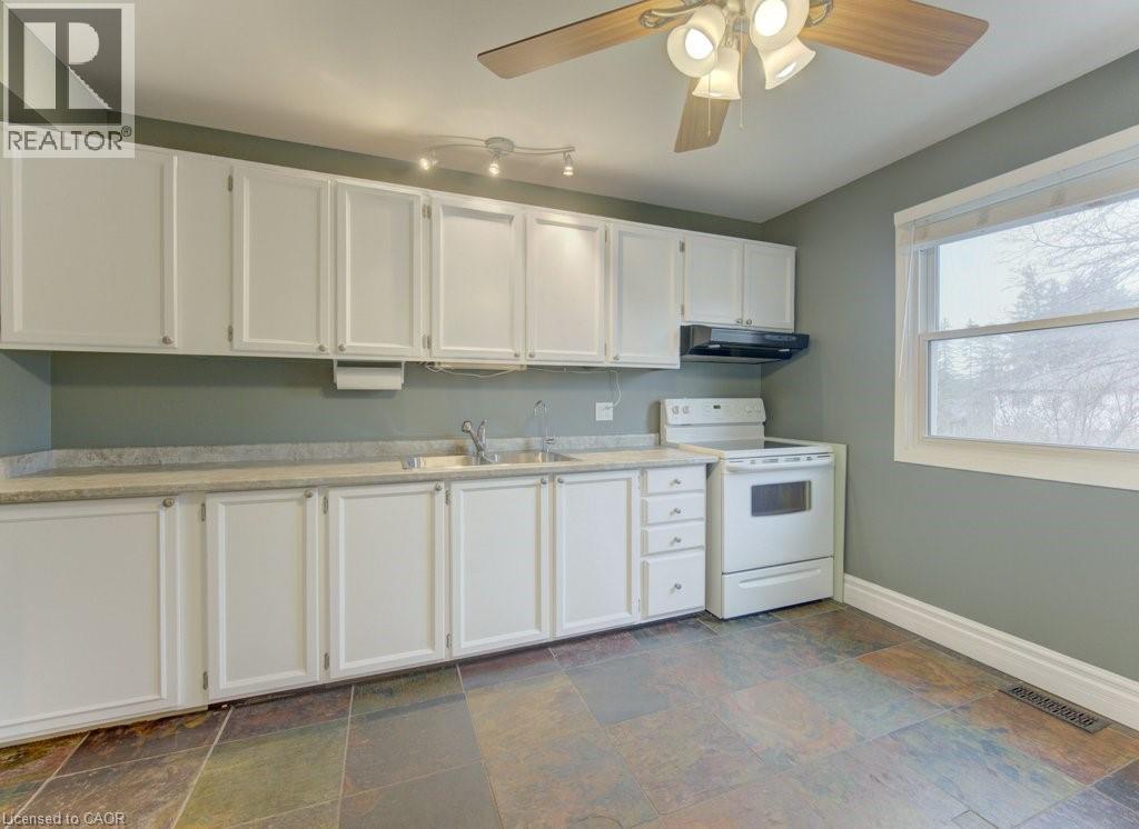 92 Mcdougall Road Unit# A, Waterloo, Ontario  N2L 5C5 - Photo 9 - 40807577