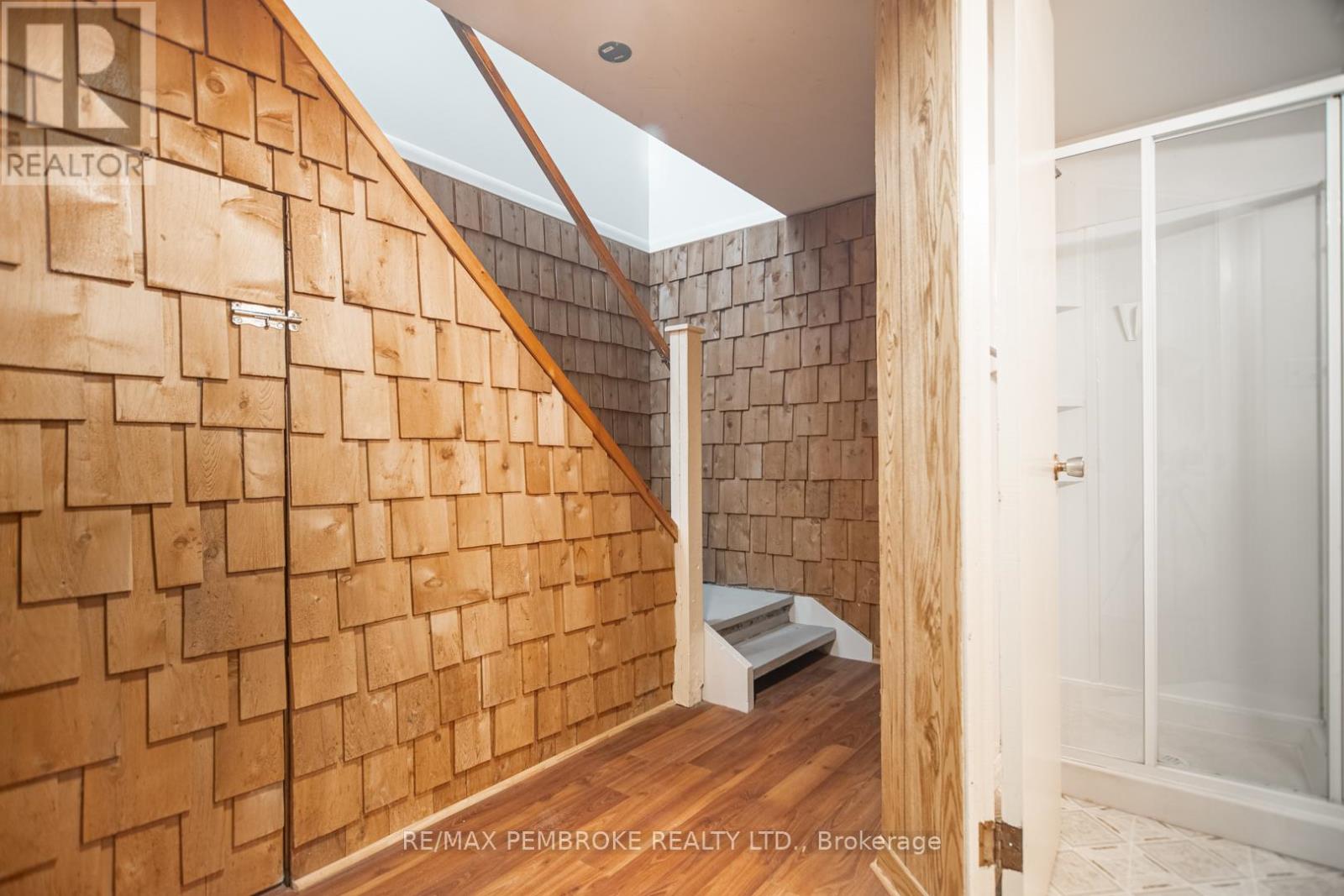 395 Chamberlain Street, Pembroke, Ontario  K8A 2N3 - Photo 24 - X12988804