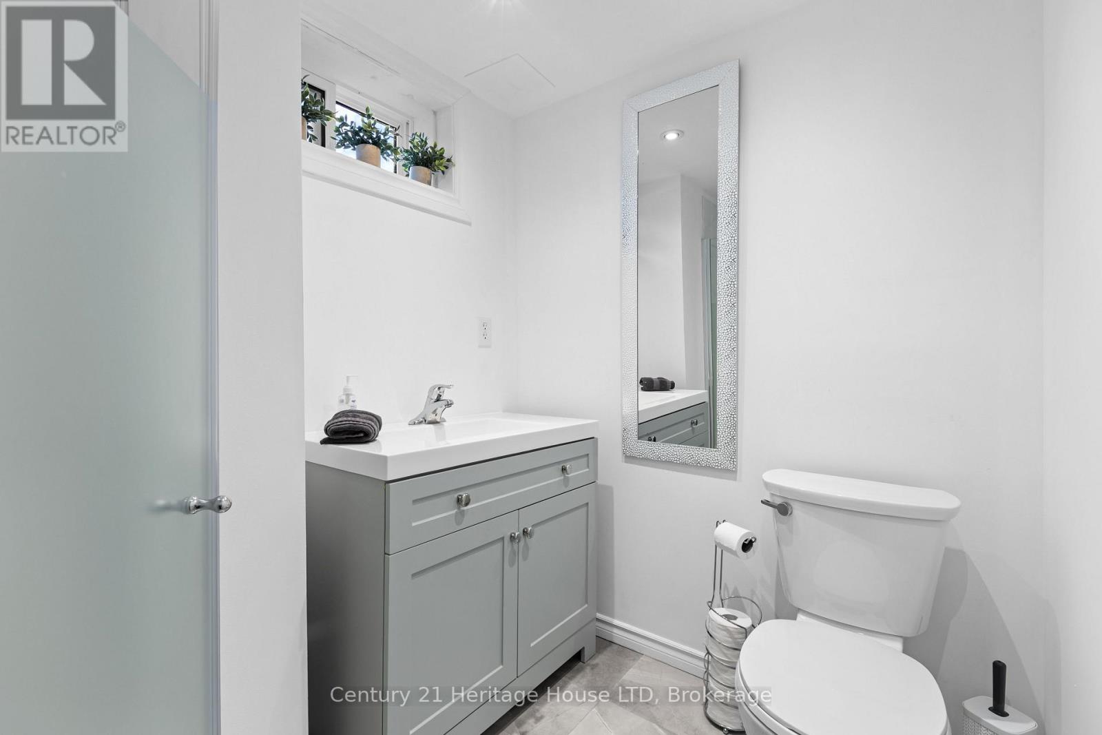 8 Saturn Court, St. Catharines, Ontario  L2M 2T1 - Photo 26 - X12988802