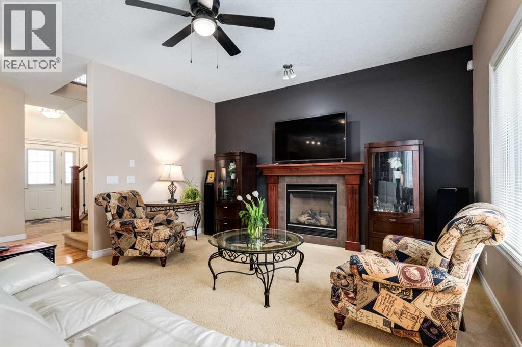 9023 Royal Oak Way Nw, Calgary, Alberta  T3G 0A4 - Photo 9 - A2299525