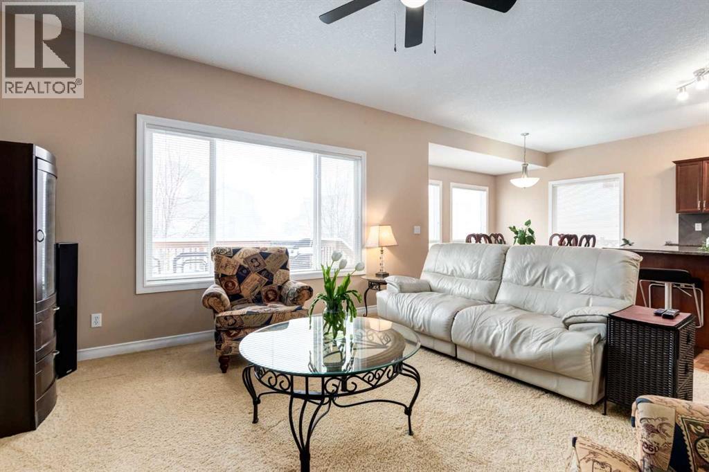 9023 Royal Oak Way Nw, Calgary, Alberta  T3G 0A4 - Photo 10 - A2299525