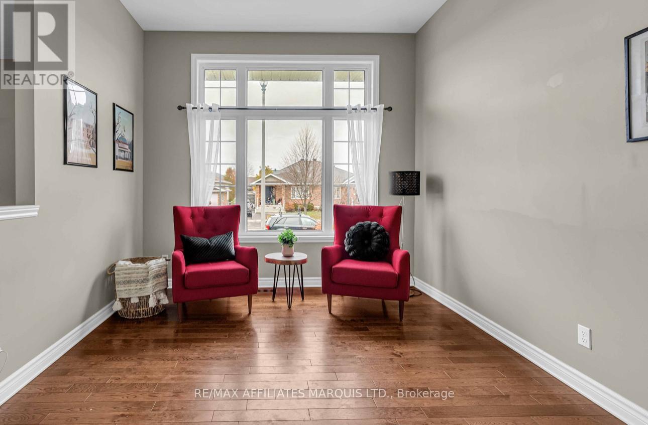 3226 Northdale Drive, Cornwall, Ontario  K6K 0A5 - Photo 3 - X12890120