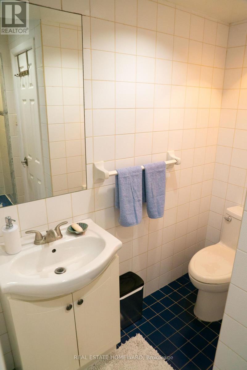 35 Valentine Drive, Toronto, Ontario  M3A 3J7 - Photo 21 - C12824148