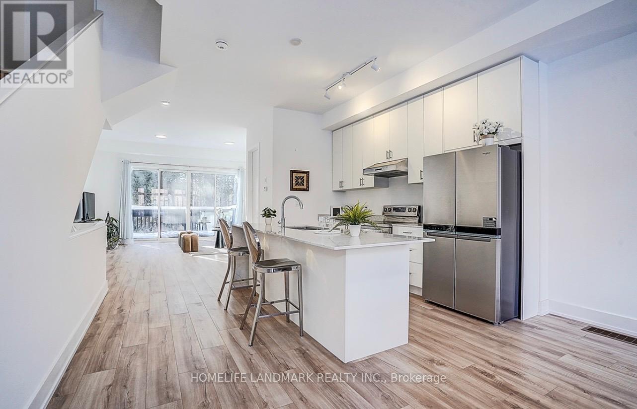 27 Chestnut Court, Aurora, Ontario  L4G 4A4 - Photo 17 - N12983030